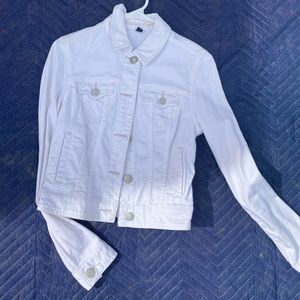 white jean jacket american eagle